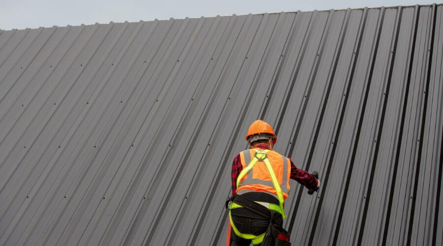 Professional residential roofers in New Salem, ND